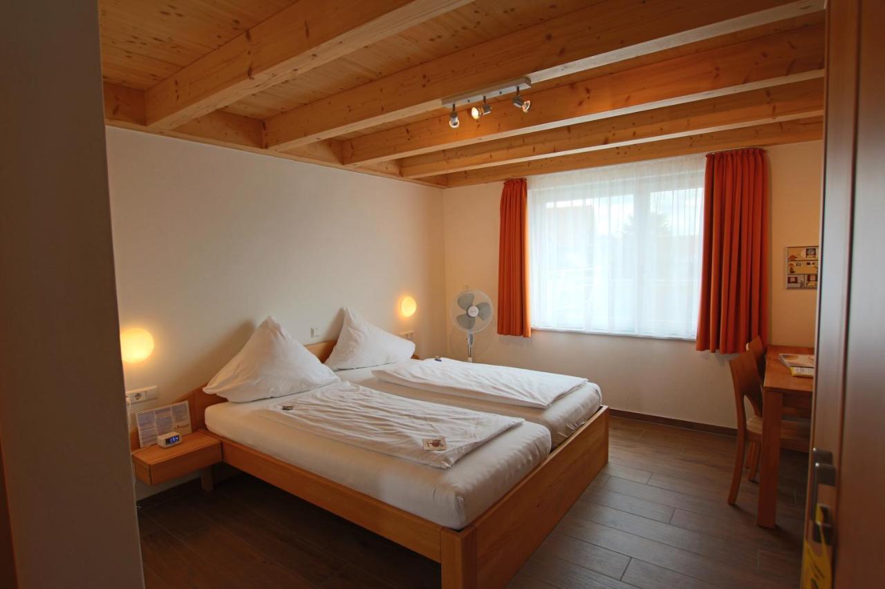Hotel Sunnegaessle Rust Esterno foto